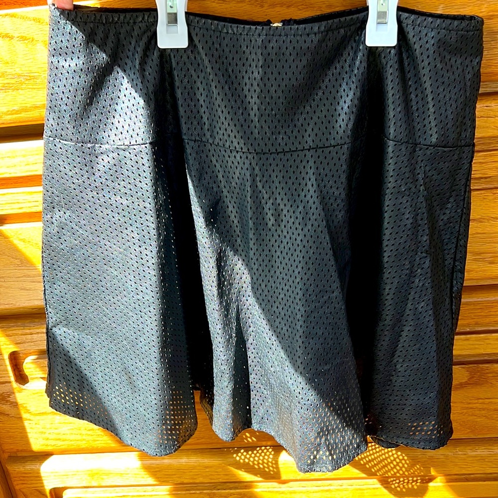 Lily White, Faux leather perforated lined skirt. Size L.